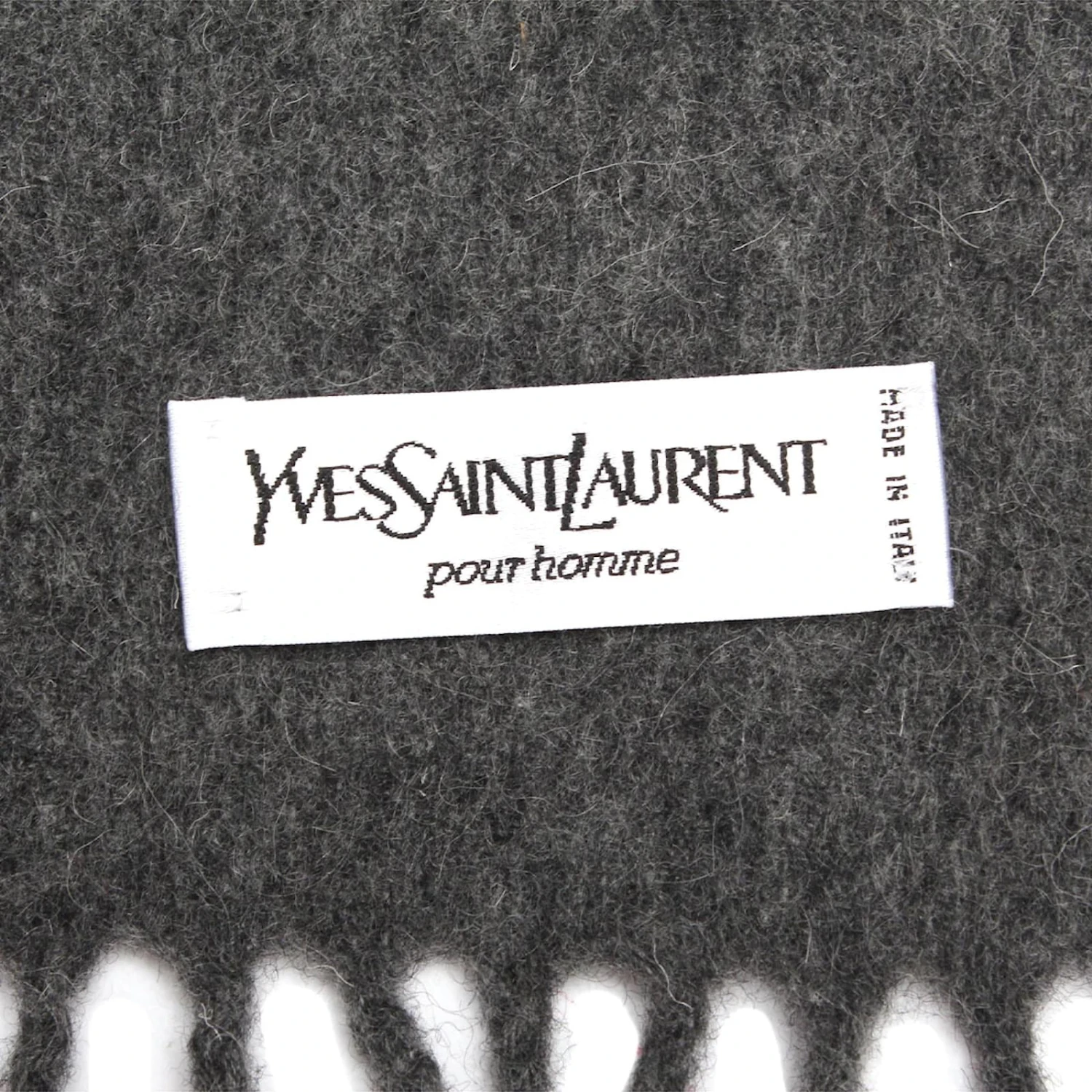 Yves Saint Laurent YSL Foulard Laine Noir 5 Yves Saint Laurent YSL Foulard Laine Noir – Image 3