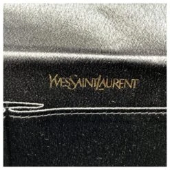 Yves Saint Laurent Pochette Vintage En Satin Noir Avec Nœud Orné -Yves Saint Laurent 823075 6