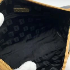Yves Saint Laurent Sac à Main Vintage Arrondi Texturé Beige Noir -Yves Saint Laurent 823721 5