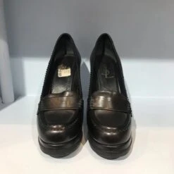Escarpins YVES SAINT LAURENT.UE 37.5 Cuir De Vachette Noir -Yves Saint Laurent 824442 3