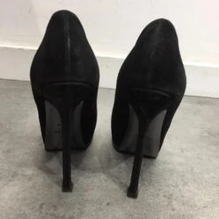 Escarpins YVES SAINT LAURENT.UE 37 Suédée Noir 11 Escarpins YVES SAINT LAURENT.UE 37 Suédée Noir -Yves Saint Laurent 824445 4