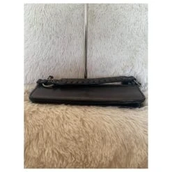 Yves Saint Laurent Sacs à Main Marron Foncé 10 Yves Saint Laurent Sacs à Main Marron Foncé -Yves Saint Laurent 831954 3