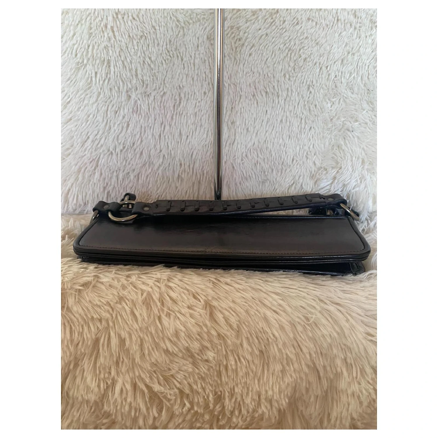 Yves Saint Laurent Sacs à Main Marron Foncé 5 Yves Saint Laurent Sacs à Main Marron Foncé – Image 3