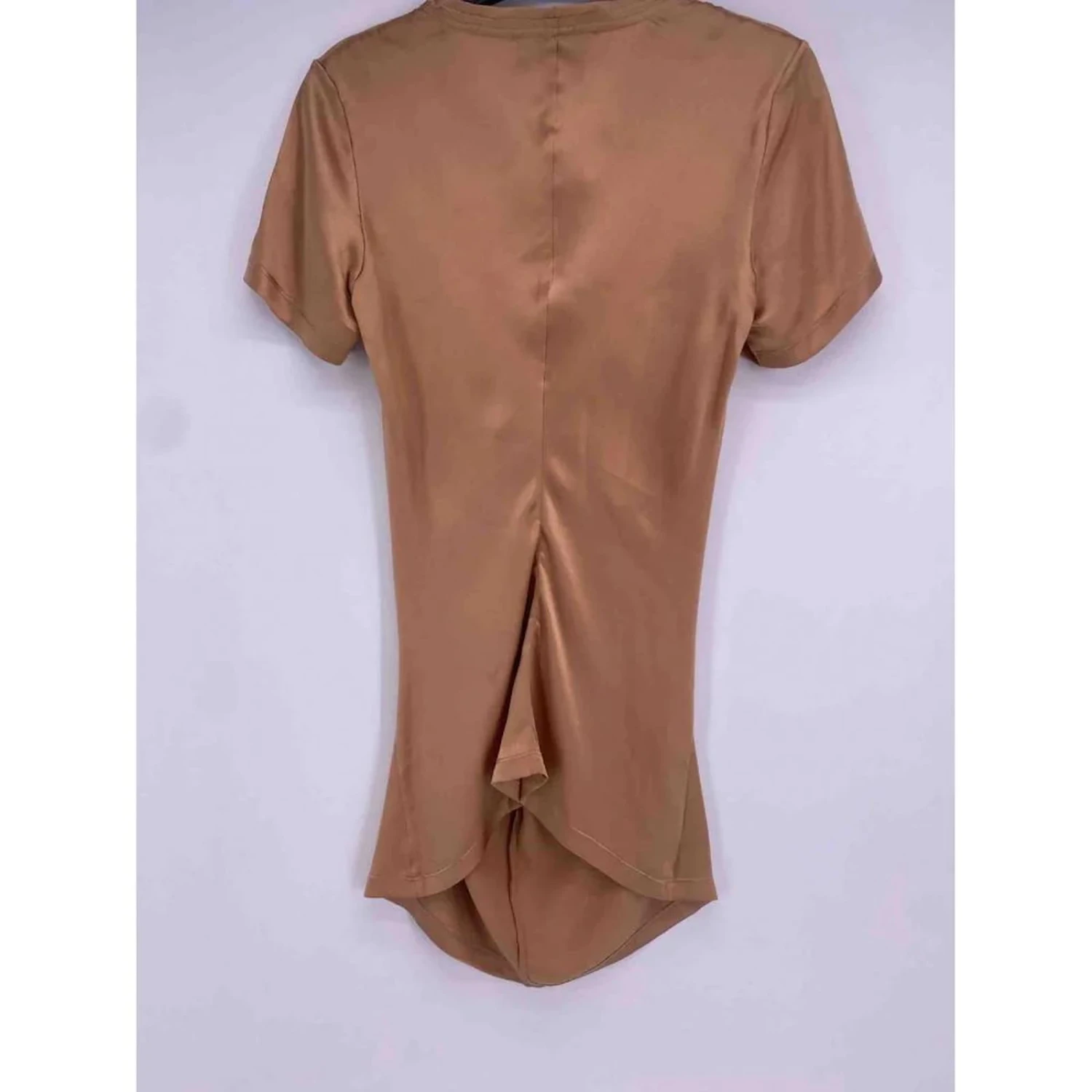 YVES SAINT LAURENT Hauts T.fr 36 Silk Marron 4 YVES SAINT LAURENT Hauts T.fr 36 Silk Marron – Image 2