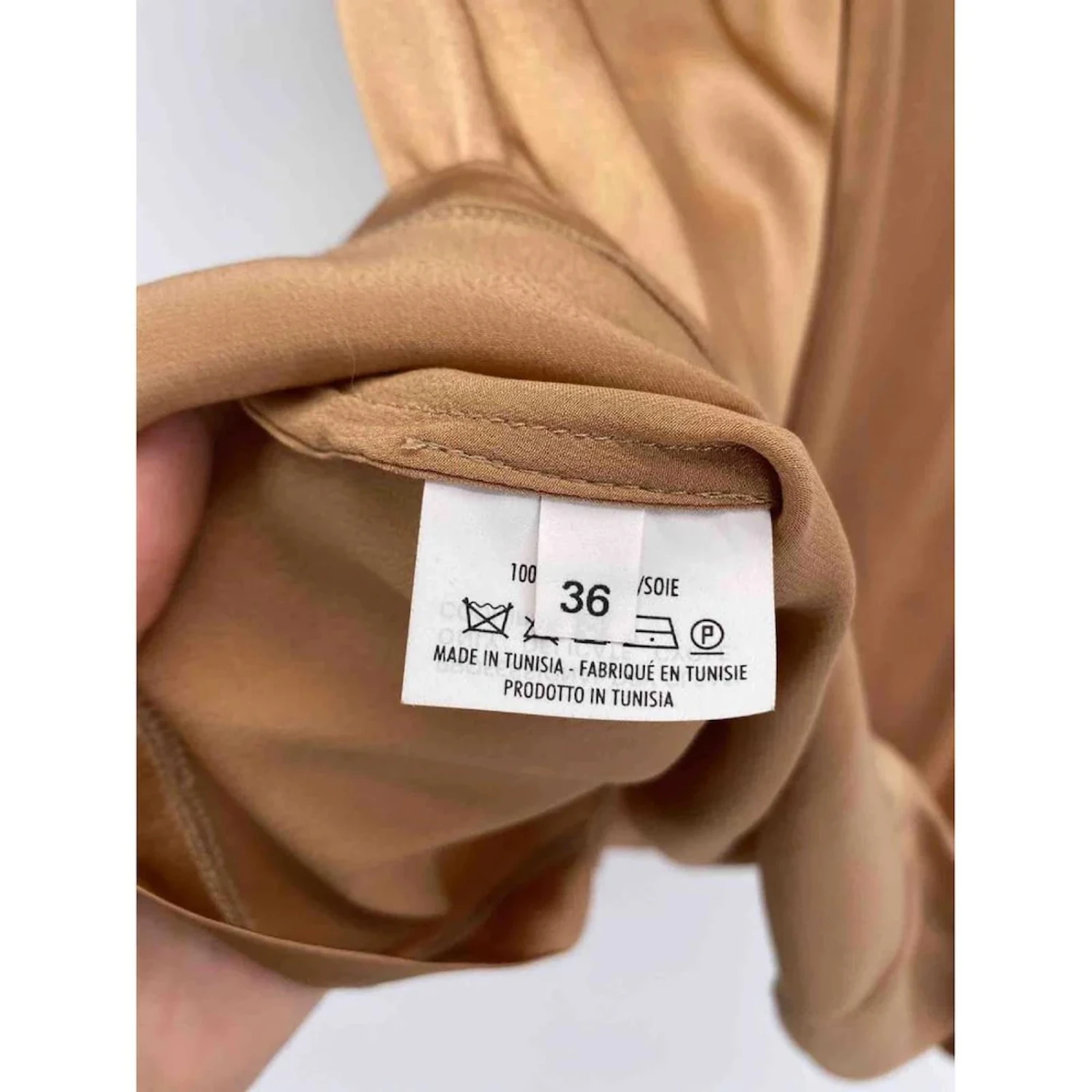 YVES SAINT LAURENT Hauts T.fr 36 Silk Marron 6 YVES SAINT LAURENT Hauts T.fr 36 Silk Marron – Image 4