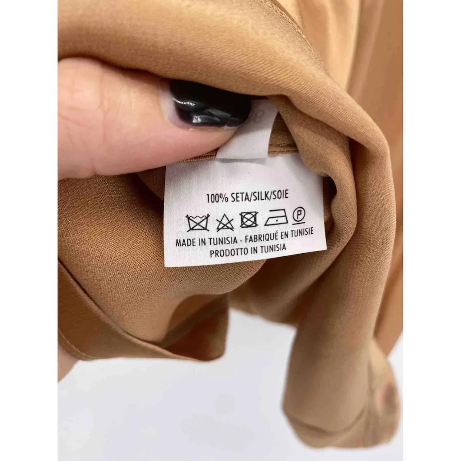 YVES SAINT LAURENT Hauts T.fr 36 Silk Marron 7 YVES SAINT LAURENT Hauts T.fr 36 Silk Marron – Image 5