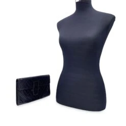 Yves Saint Laurent Pochette Vintage En Cuir Matelassé Black Diamond Noir -Yves Saint Laurent 840146 2