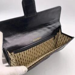 Yves Saint Laurent Pochette Vintage En Cuir Matelassé Black Diamond Noir -Yves Saint Laurent 840146 5