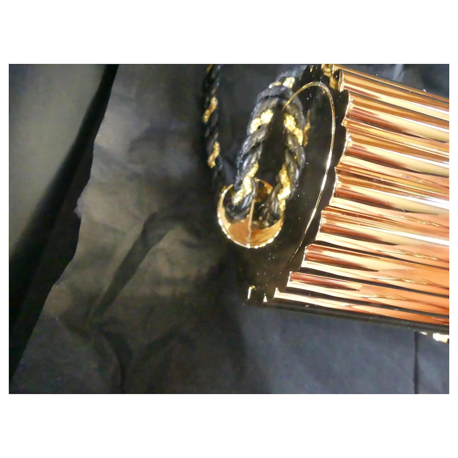 Yves Saint Laurent Pochettes Doré 9 Yves Saint Laurent Pochettes Doré – Image 7