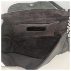 Sac Bandoulière Yves Saint Laurent Loop En Cuir Gris 21 Sac Bandoulière Yves Saint Laurent Loop En Cuir Gris -Yves Saint Laurent 861854 10