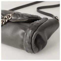 Sac Bandoulière Yves Saint Laurent Loop En Cuir Gris 18 Sac Bandoulière Yves Saint Laurent Loop En Cuir Gris -Yves Saint Laurent 861854 7