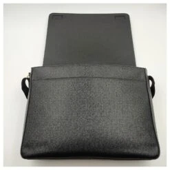 Yves Saint Laurent Sac Bandoulière Business Saint Laurent En Cuir Noir 13 Yves Saint Laurent Sac Bandoulière Business Saint Laurent En Cuir Noir -Yves Saint Laurent 869458 5