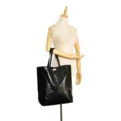Yves Saint Laurent Sac Cabas En Cuir Noir 17 Yves Saint Laurent Sac Cabas En Cuir Noir -Yves Saint Laurent 872042 8