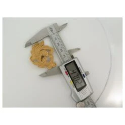 VINTAGE BOUCLES D'OREILLES YVES SAINT LAURENT FEUILLES METAL DORE GOLD EARRINGS Doré 18 VINTAGE BOUCLES D'OREILLES YVES SAINT LAURENT FEUILLES METAL DORE GOLD EARRINGS Doré -Yves Saint Laurent 875238 7