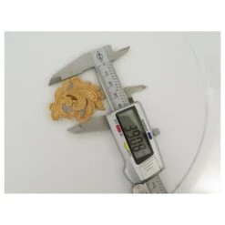 VINTAGE BOUCLES D'OREILLES YVES SAINT LAURENT FEUILLES METAL DORE GOLD EARRINGS Doré 19 VINTAGE BOUCLES D'OREILLES YVES SAINT LAURENT FEUILLES METAL DORE GOLD EARRINGS Doré -Yves Saint Laurent 875238 8