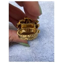 Merveilleuse Bague Yves Saint Laurent Cabochon En Verres Vert Violet Bijouterie Dorée -Yves Saint Laurent 876314 6