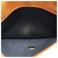 Yves Saint Laurent Sac à Bandoulière En PVC Noir YSL 16 Yves Saint Laurent Sac à Bandoulière En PVC Noir YSL -Yves Saint Laurent 882299 6