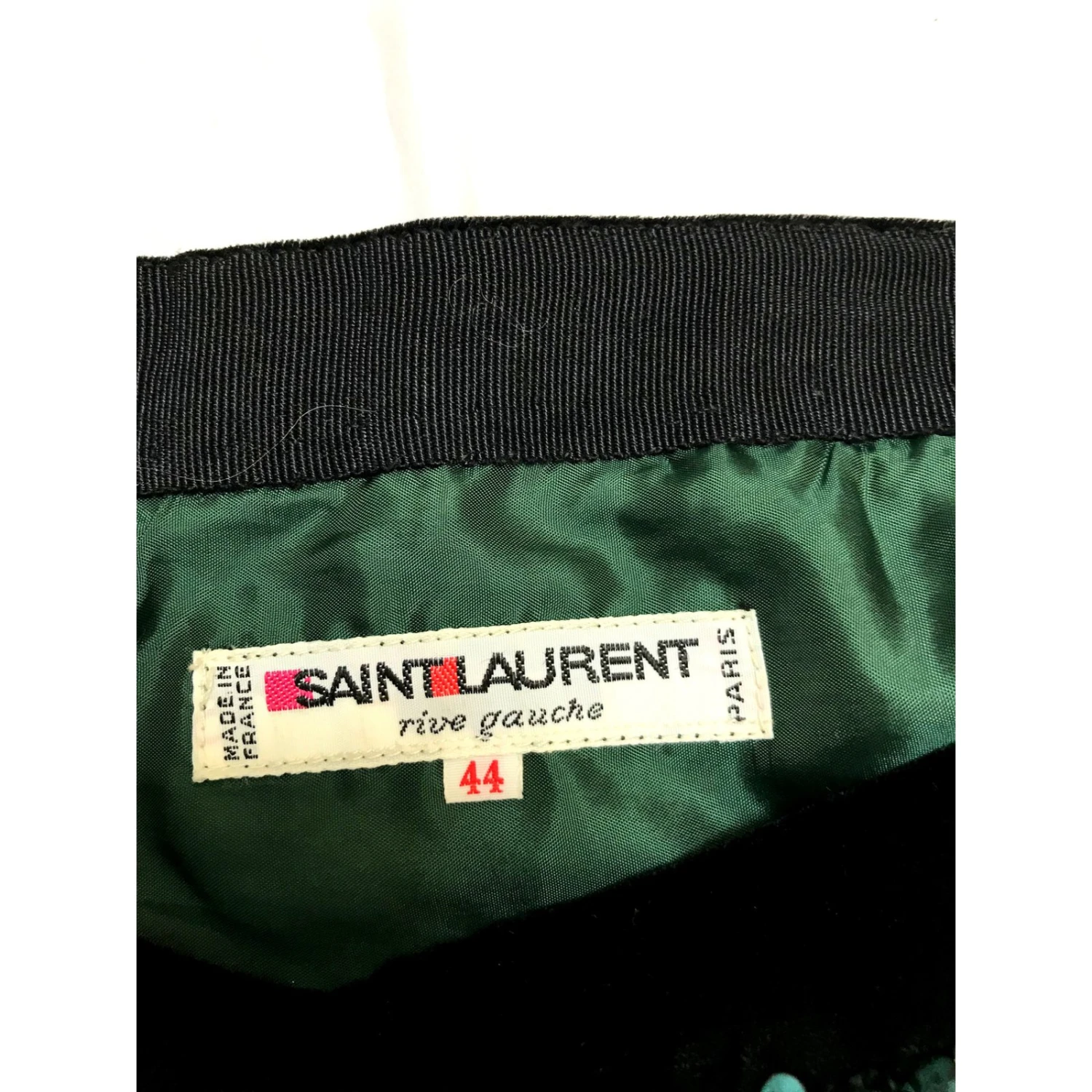 Yves Saint Laurent Jupe Vintage Vert 5 Yves Saint Laurent Jupe Vintage Vert – Image 3