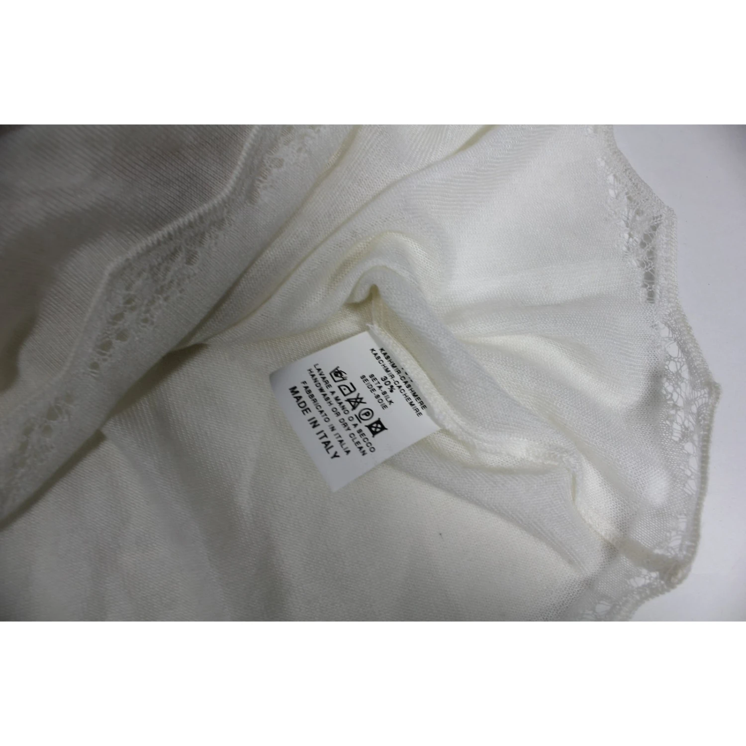 Yves Saint Laurent Haut Cachemire Et Soie Blanc 6 Yves Saint Laurent Haut Cachemire Et Soie Blanc – Image 4