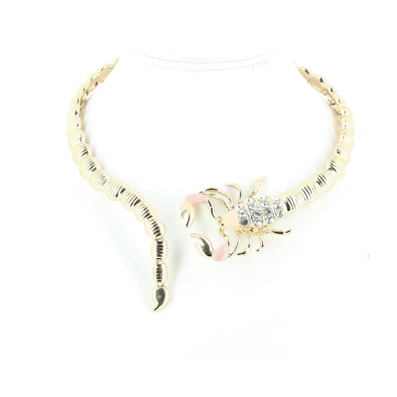 Collier Scorpion Yves Saint Laurent Jaune 3 Collier Scorpion Yves Saint Laurent Jaune