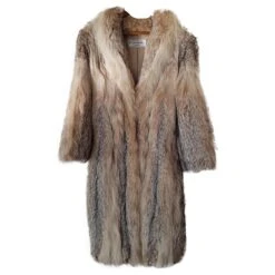 Manteau Lynx Yves Saint Laurent. Crème