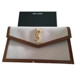 Yves Saint Laurent UPTOWN POCHETTE Beige