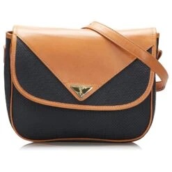 Yves Saint Laurent Sac à Bandoulière En PVC Noir YSL